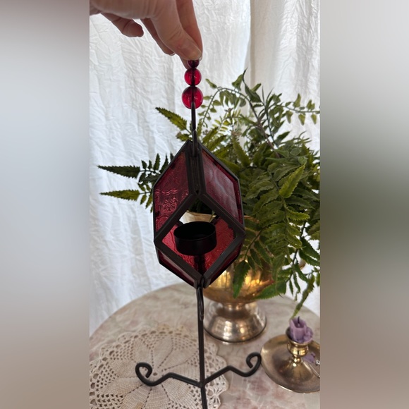 Stained Glass Red Whimisgoth Tealight Holder - Picture 4 of 4